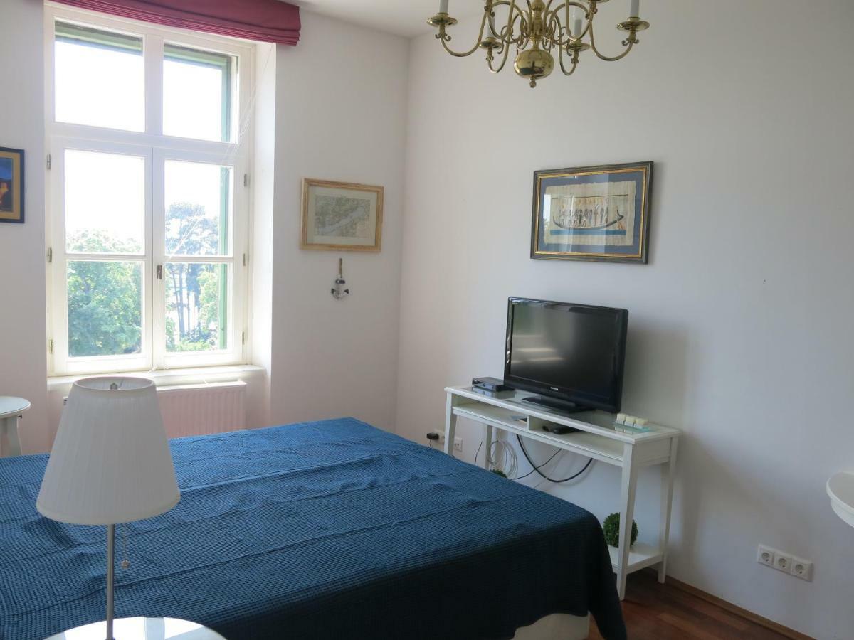 Horvath Villa Apartman Aliz Balatonfured Exterior photo